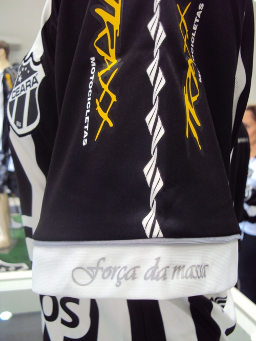 Camisa Oficial 2011 - Penalty - 9