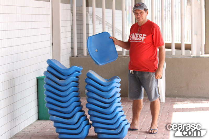 [06-06] Ceará entrega cadeiras - PV - 5