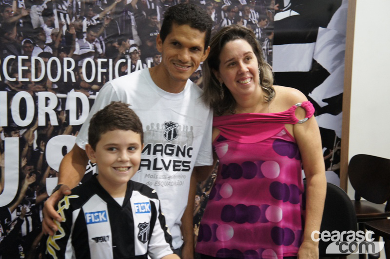 [15-09] Magno Alves recebe torcedores na Loja Oficial - 2
