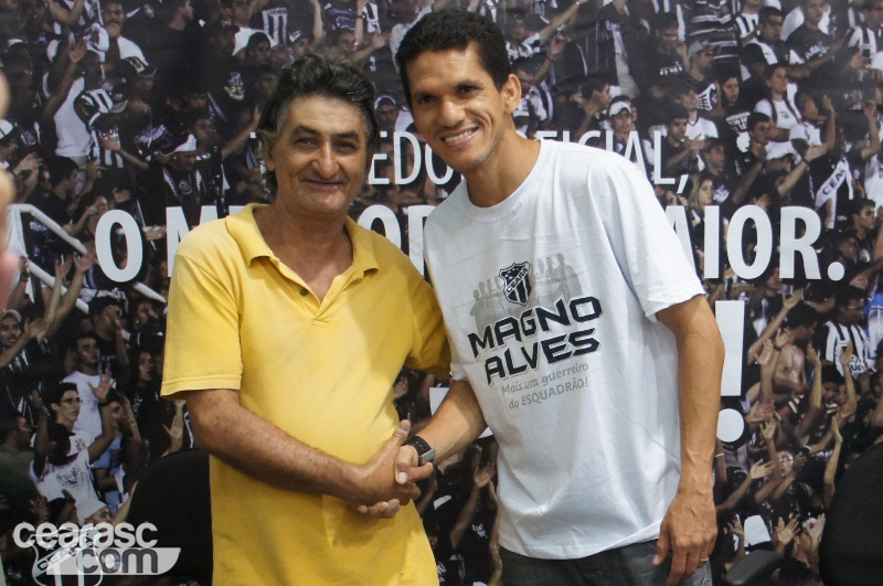 [15-09] Magno Alves recebe torcedores na Loja Oficial2 - 6