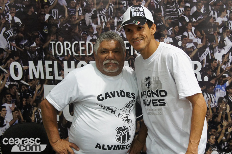 [15-09] Magno Alves recebe torcedores na Loja Oficial3 - 3
