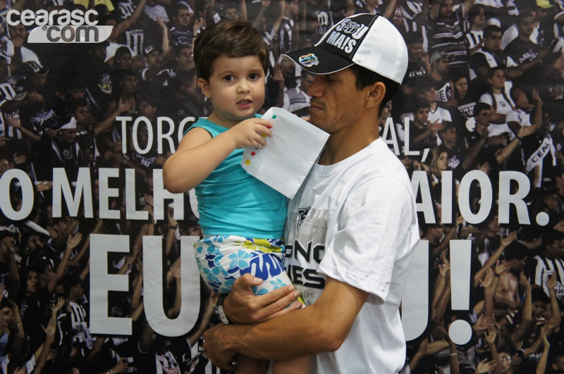 [15-09] Magno Alves recebe torcedores na Loja Oficial4 - 5