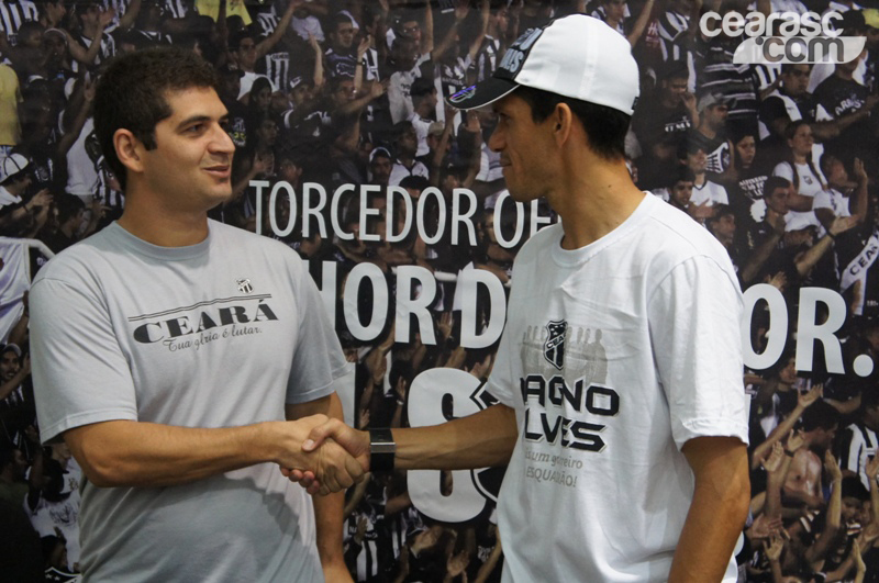 [15-09] Magno Alves recebe torcedores na Loja Oficial5 - 7