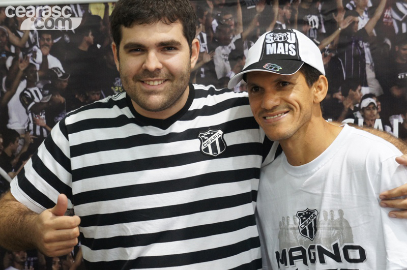 [15-09] Magno Alves recebe torcedores na Loja Oficial - 29