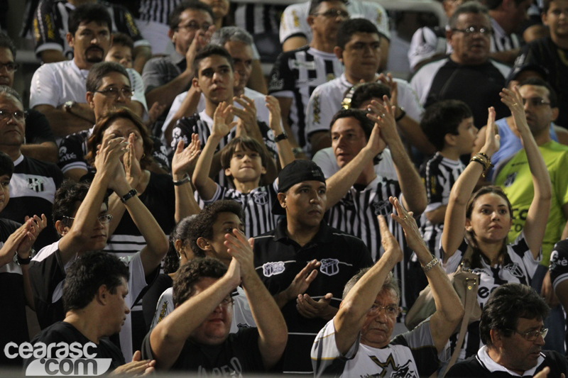 [06-07] Ceara 2 x 2 Criciuma - TORCIDA - 16