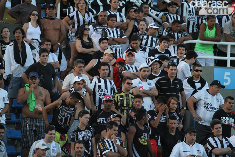 [06-05] Fortaleza 0 x 0 Ceará - Torcida 01 - 18