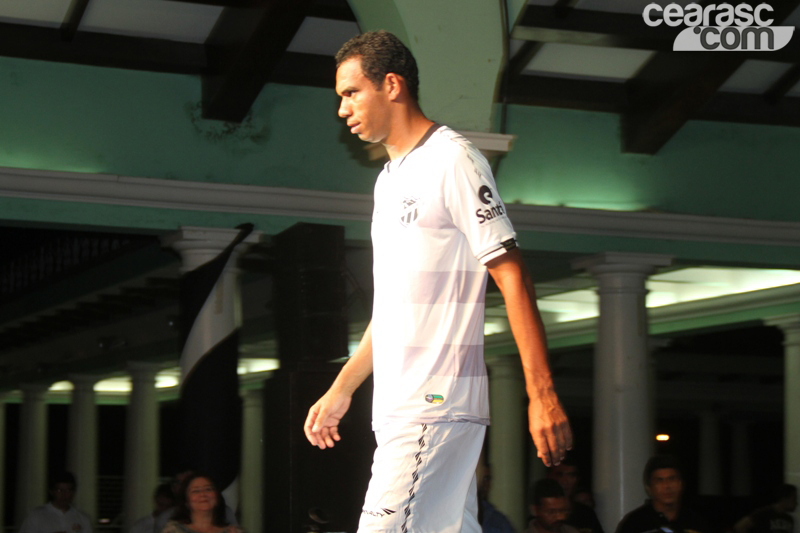 [02-06] Lançamento do Uniforme Penalty 2012 - 10