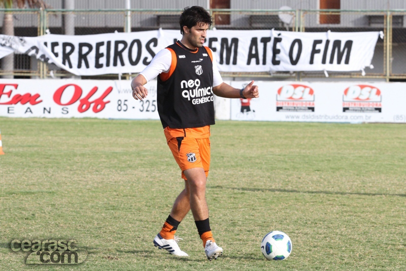 [18-11] Diego Sacomam participa de treino técnico - 7