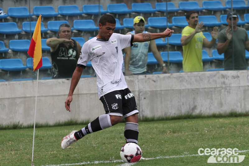 [15-04] Tiradentes 1 x 3 Ceará - 26