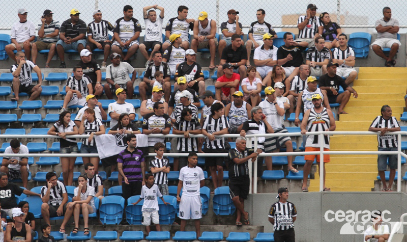 [15-04] Tiradentes 1 x 3 Ceará - TORCIDA - 11