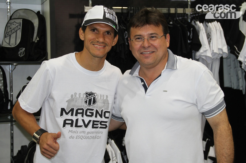 [15-09] Magno Alves recebe torcedores na Loja Oficial2 - 32