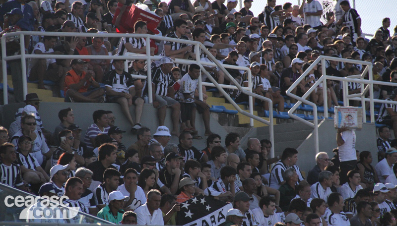 [22-04] Tiradentes 0 x 2 Ceará - TORCIDA - 1