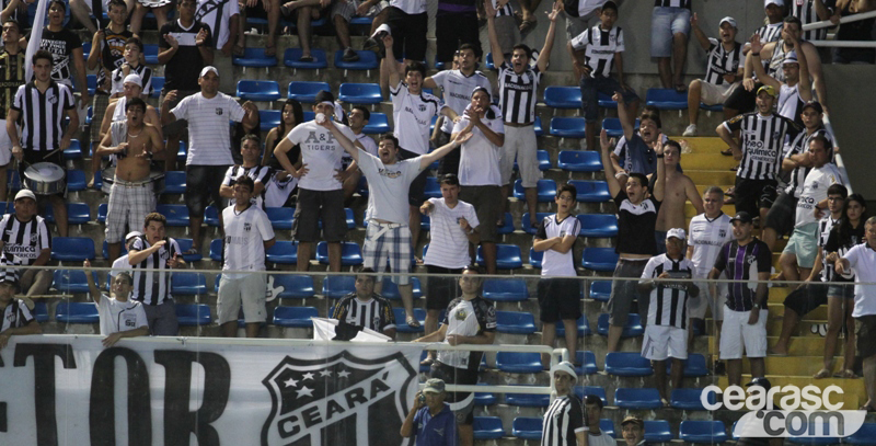 [22-04] Tiradentes 0 x 2 Ceará - TORCIDA - 19