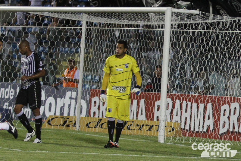 [23-06] Ceará x Atlético-PR3 - 14