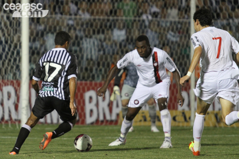 [23-06] Ceará x Atlético-PR3 - 17