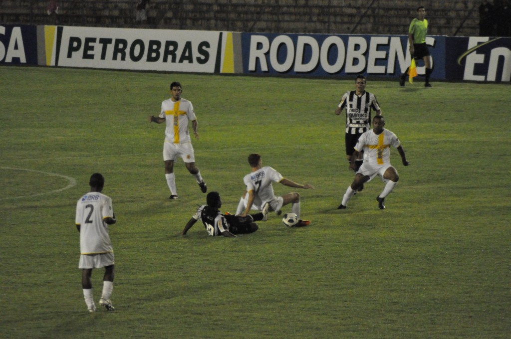 [16-03] Brasiliense 0 x 0 Ceará  - 23