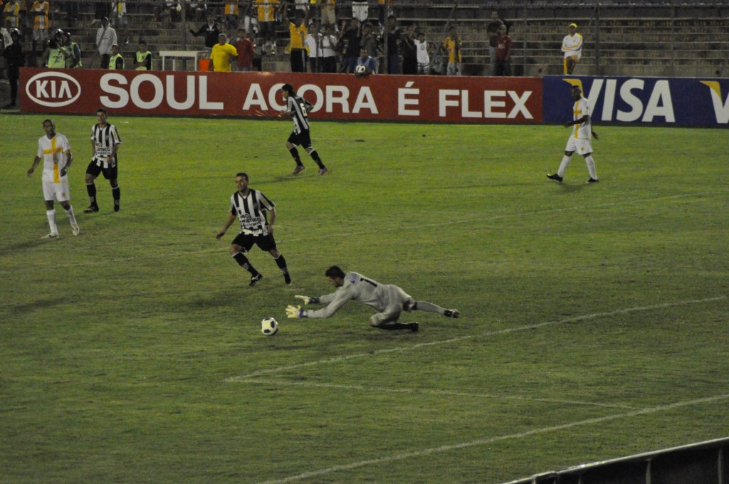 [16-03] Brasiliense 0 x 0 Ceará  - 28