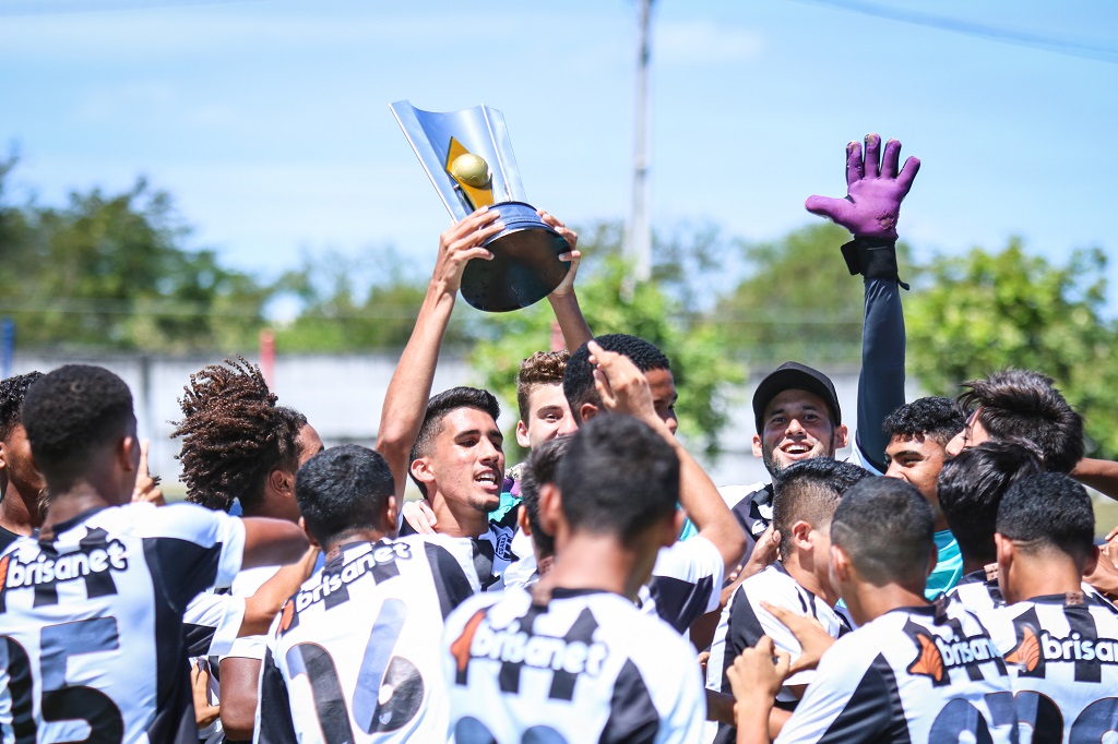 Sub-15: Com dois gols no segundo tempo, Ceará vence o rival e conquista o torneio de desenvolvimento Sub-15