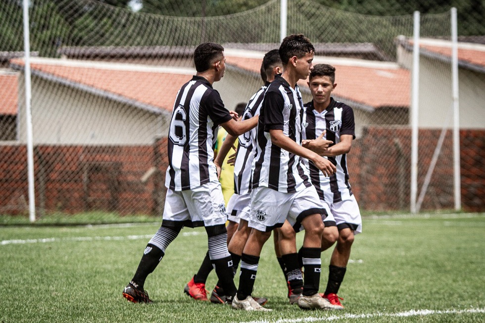 Base: Ceará tem sábado de vitórias em amistosos e Copa Seromo