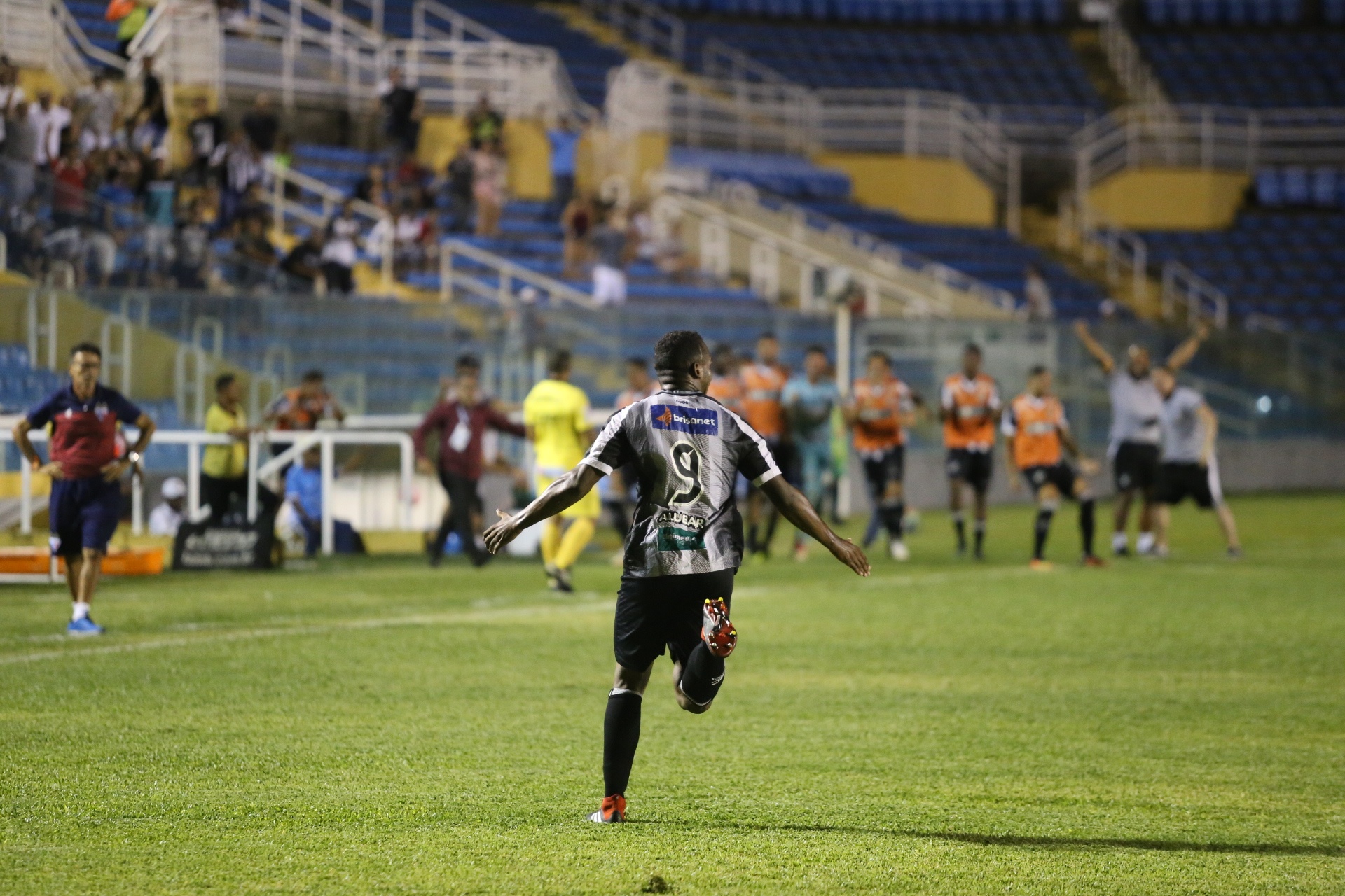 Sub-20: Ceará bate o Fortaleza em primeiro jogo da final do Campeonato Cearense
