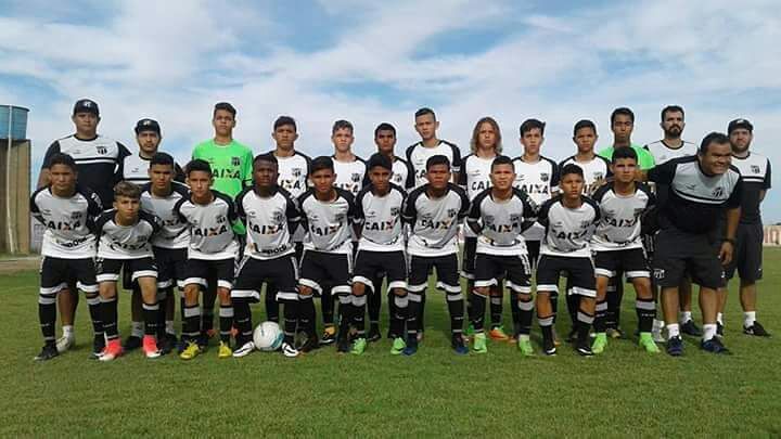 Na Cidade Vozão, Ceará recebe o Fortaleza na semifinal do Estadual Sub-15