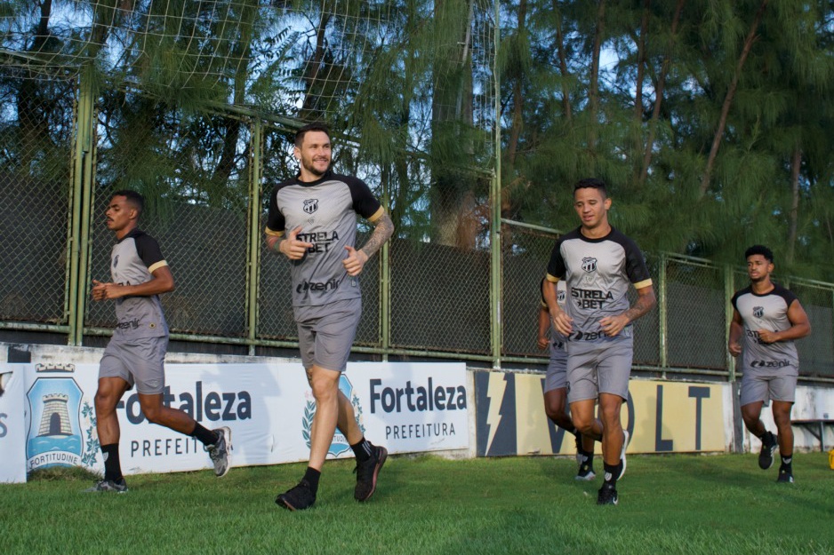 Ceará inicia treinos para estreia no Campeonato Brasileiro