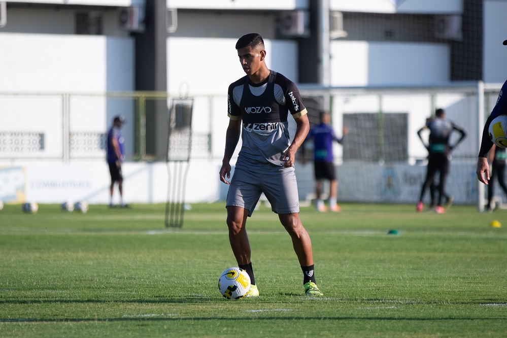 Ceará segue preparação para encarar o Corinthians