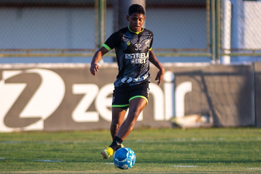 Vozão faz primeira atividade visando a partida contra o Botafogo/SP