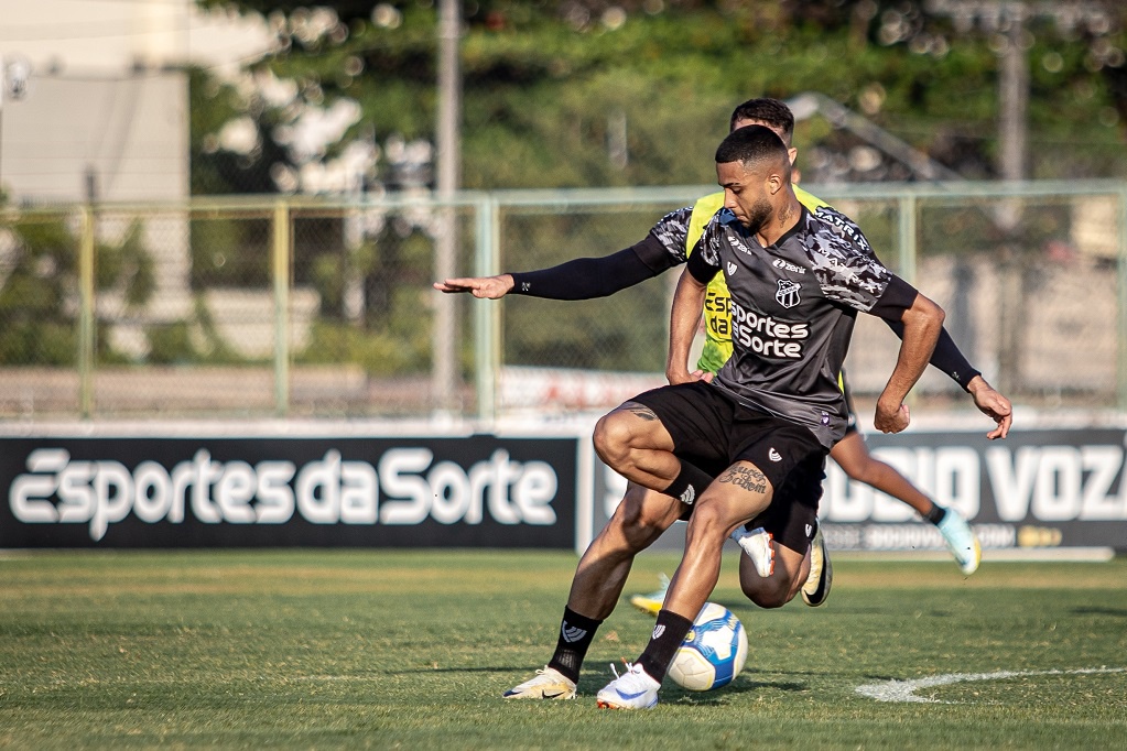 Ceará segue trabalhando em preparação para confronto com o Botafogo/SP