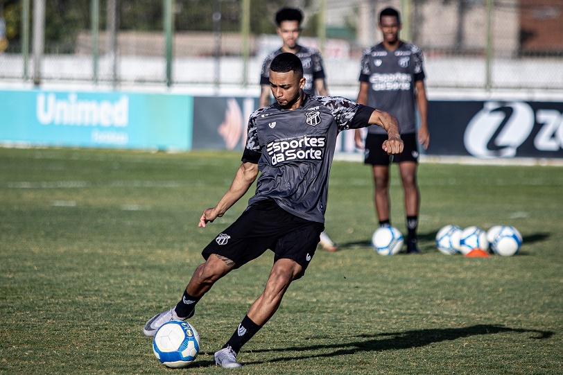 Ceará faz mais treino visando a partida contra a Chapecoense