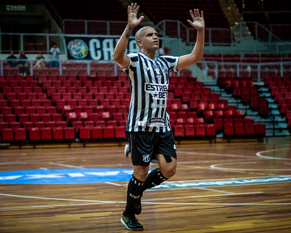Futsal: Ceará Jijoca estreia com goleada na Copa Estado
