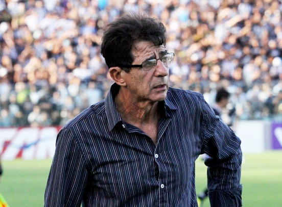 Dimas comemora vitória diante do Grêmio, mas alerta: "Ainda não há nada conquistado"