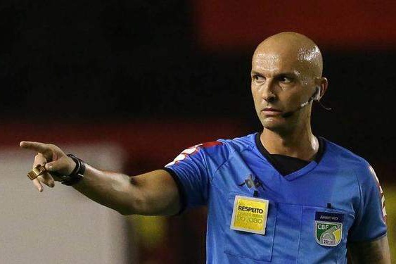 Dyorgines Padovani/ES será o árbitro no confronto entre Vila Nova/GO e Ceará pela nona rodada do Campeonato Brasileiro