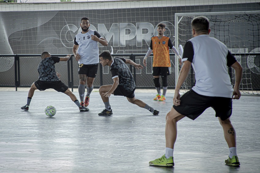 Futsal: No Ginásio Vozão, Ceará faz segundo jogo-treino na pré-temporada