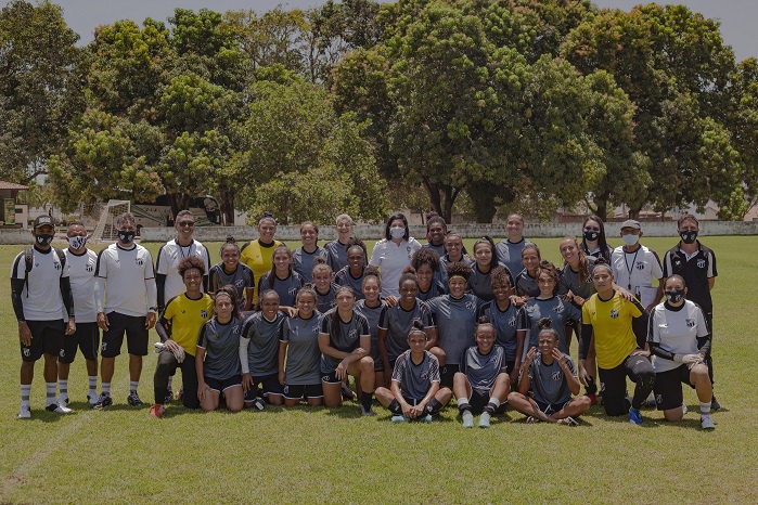 Fut Feminino: Elenco recebe visita técnica de Auxiliar Técnica da Seleção Brasileira Sub-17