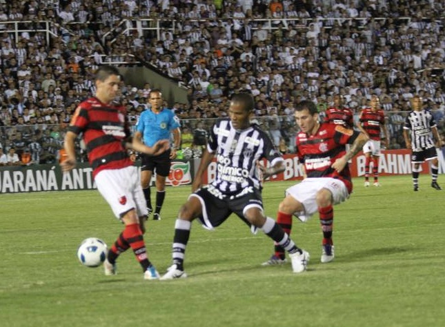 Ceará luta, mas perde para o Flamengo, no PV