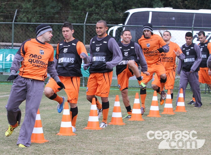 Alvinegros treinaram em Curitiba/PR, no Janguitão