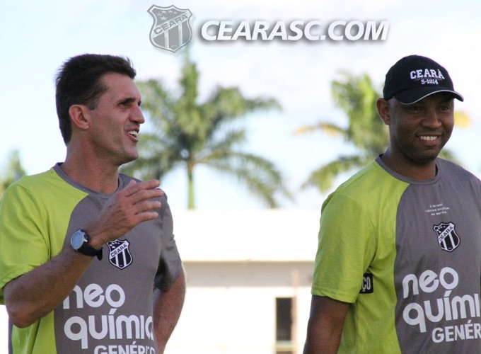 Mancini comanda treino técnico em Porangabuçu