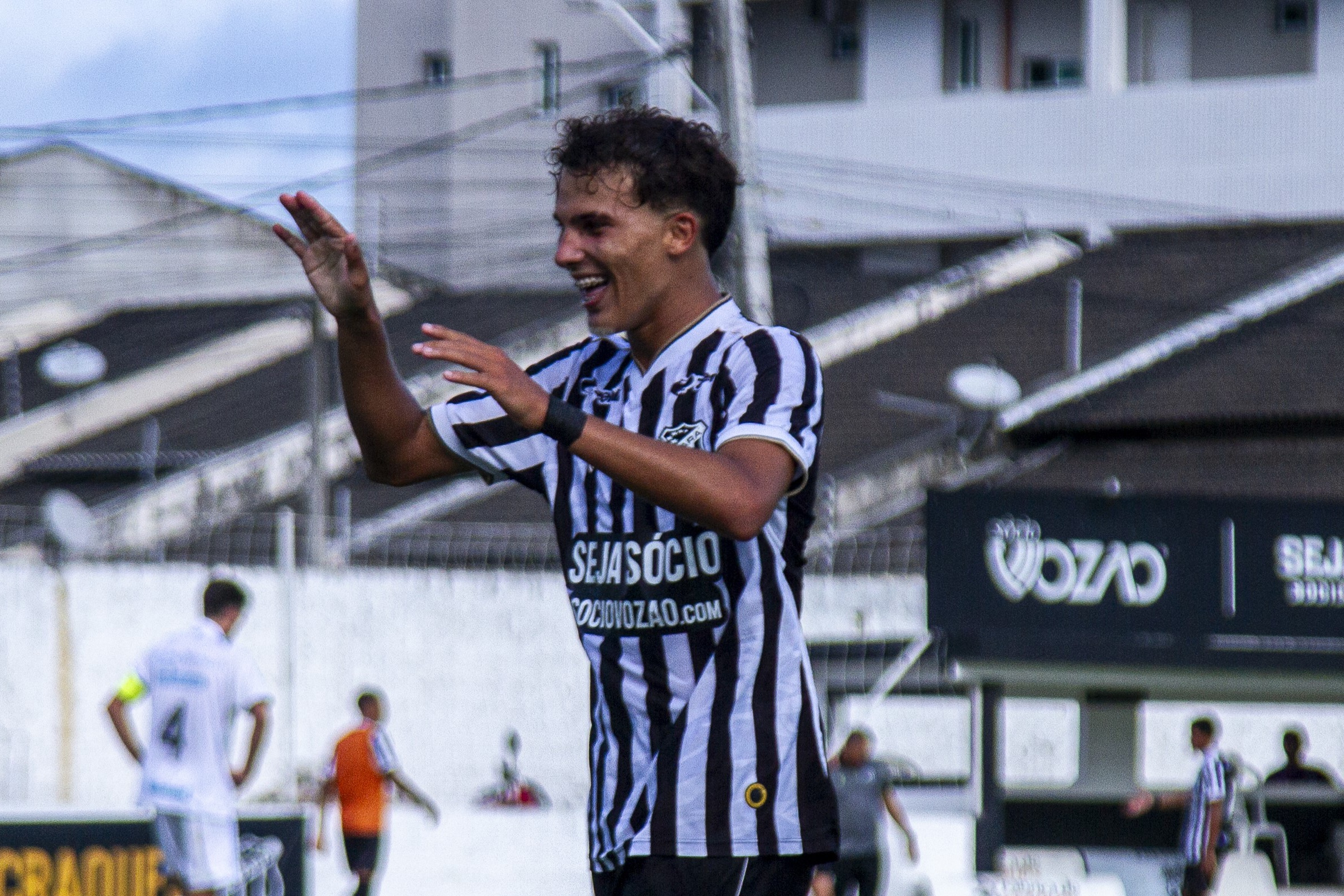 Sub-17: Autor de dois gols, Bortolluci comemora a estreia positiva diante do Grêmio/RS no Brasileiro