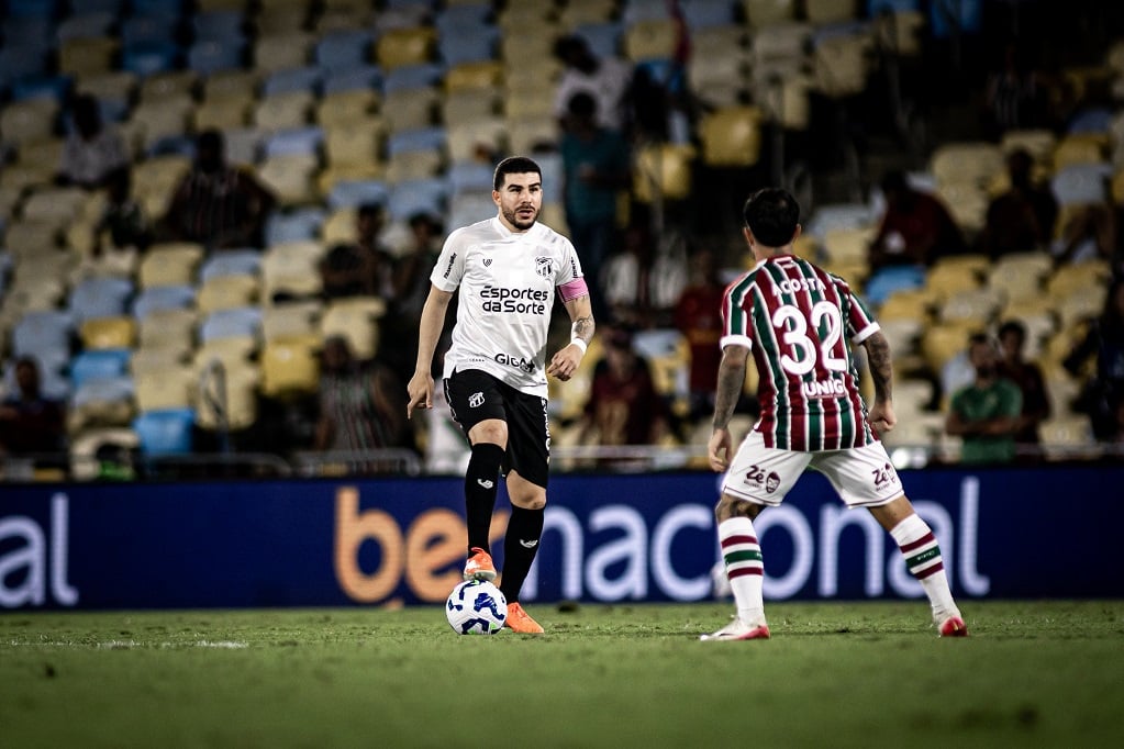 No Maracanã, Ceará é superado pelo Fluminense em jogo atrasado da 12ª rodada do Brasileirão