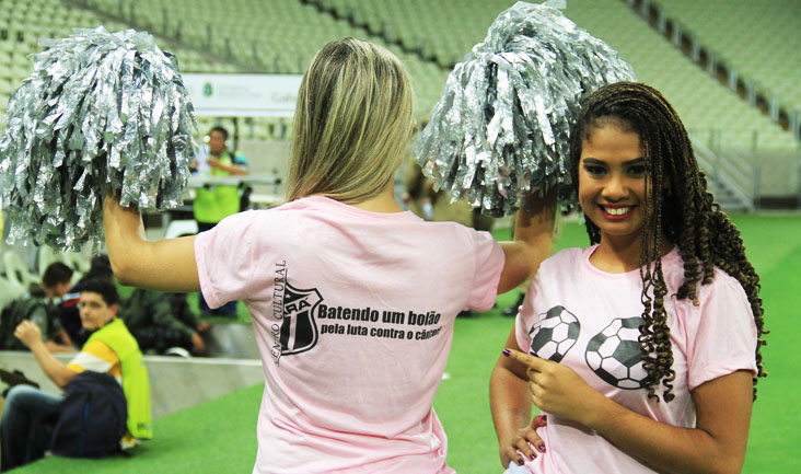 Ceará apoia campanha para prevenção do câncer de mama