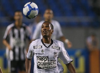 Defesa estará reforçada contra o Palmeiras