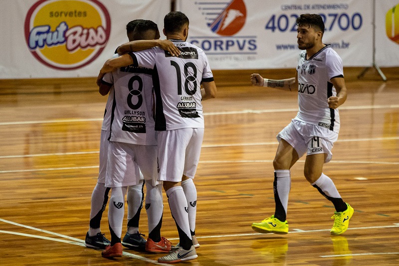 Futsal Adulto: Ceará encerra a primeira fase do estadual mantendo a invencibilidade