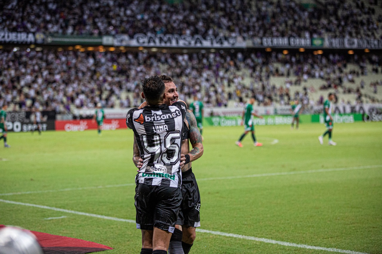 Copa do Brasil: Na Arena Castelão, Vina e Cléber marcam e Ceará elimina a Tuna Luso