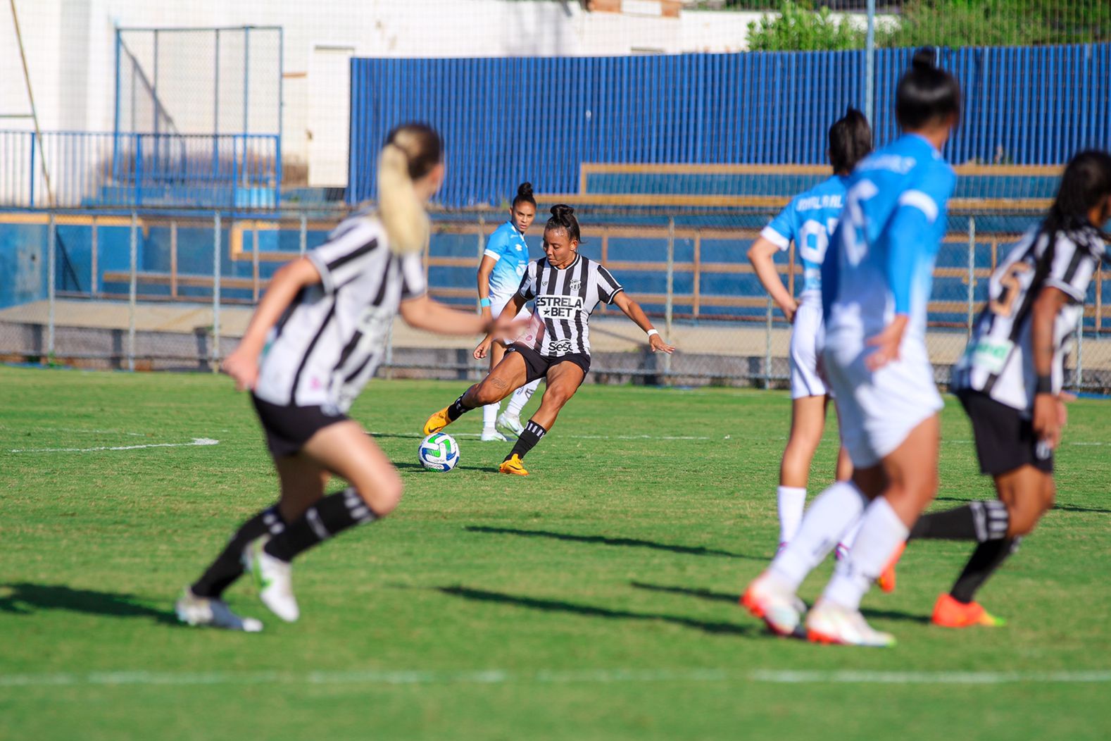 Fut. Feminino: De virada, Ceará é superado pelo Real Brasília por 2x1