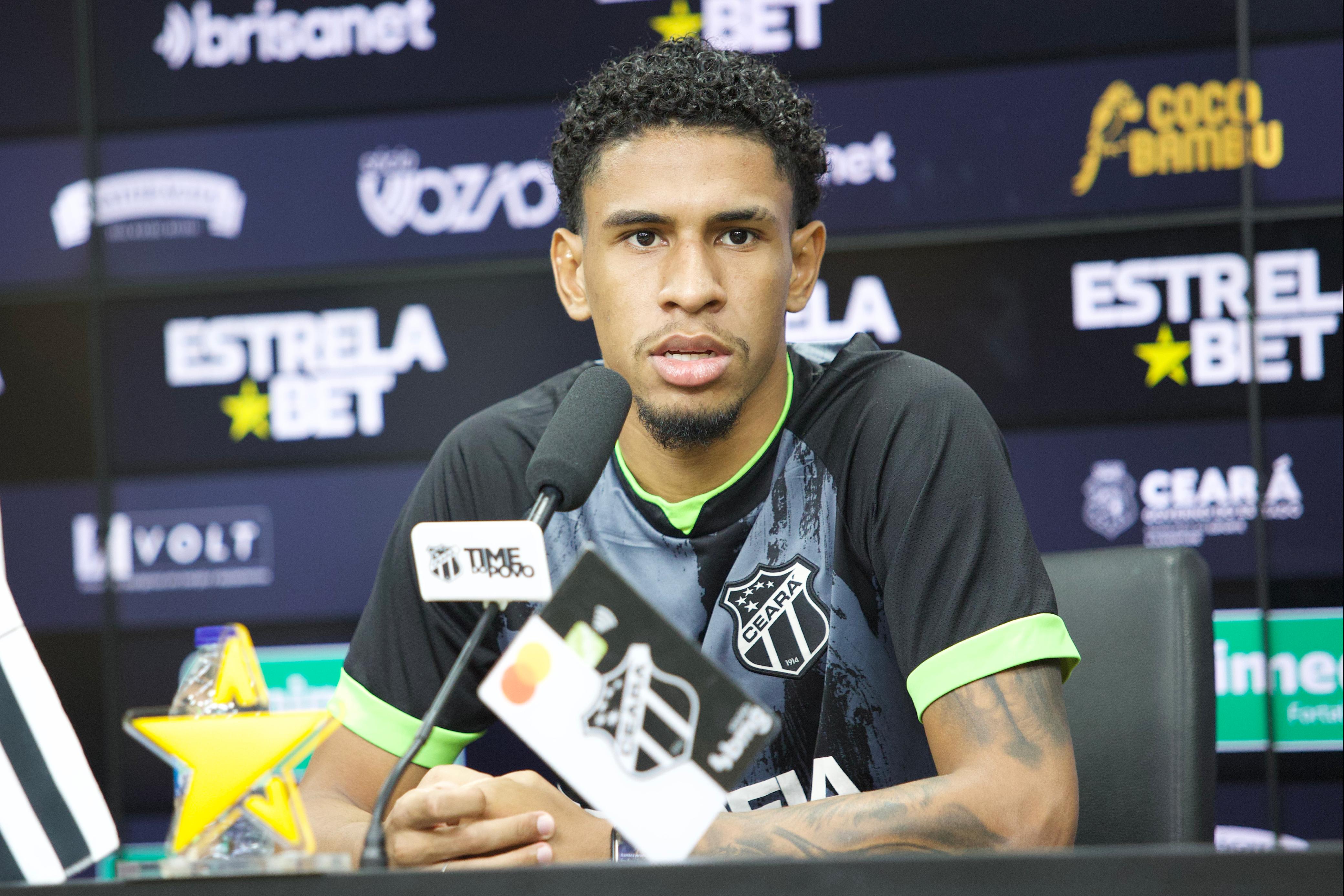 Em entrevista coletiva, Paulo Victor fala da sua expectativa para o duelo frente ao Vila Nova/GO