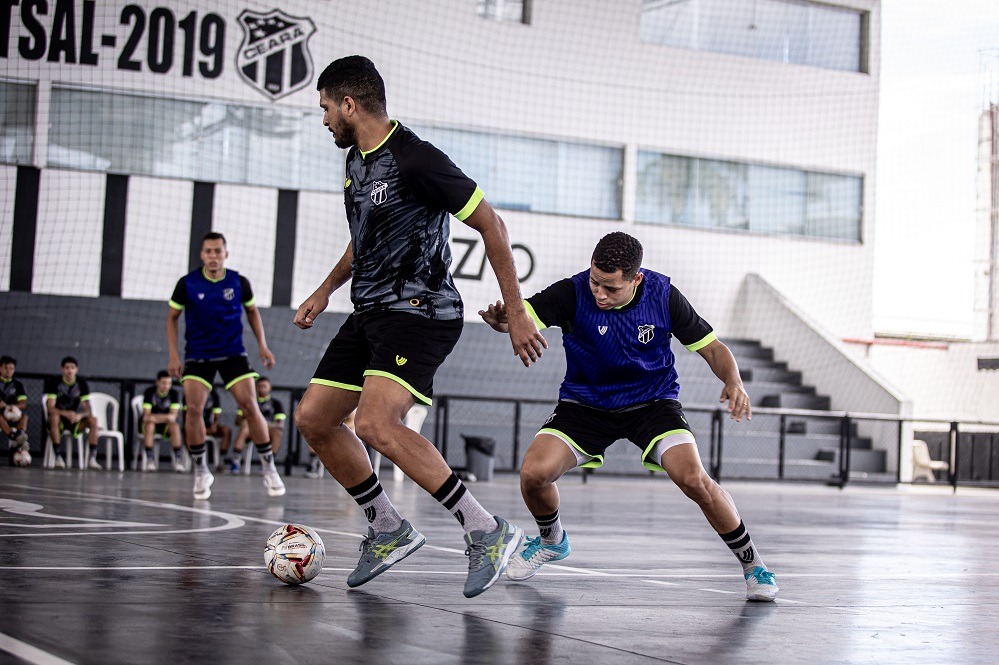 Futsal: Elenco alvinegro fez penúltimo treino antes da partida contra o Tianguá