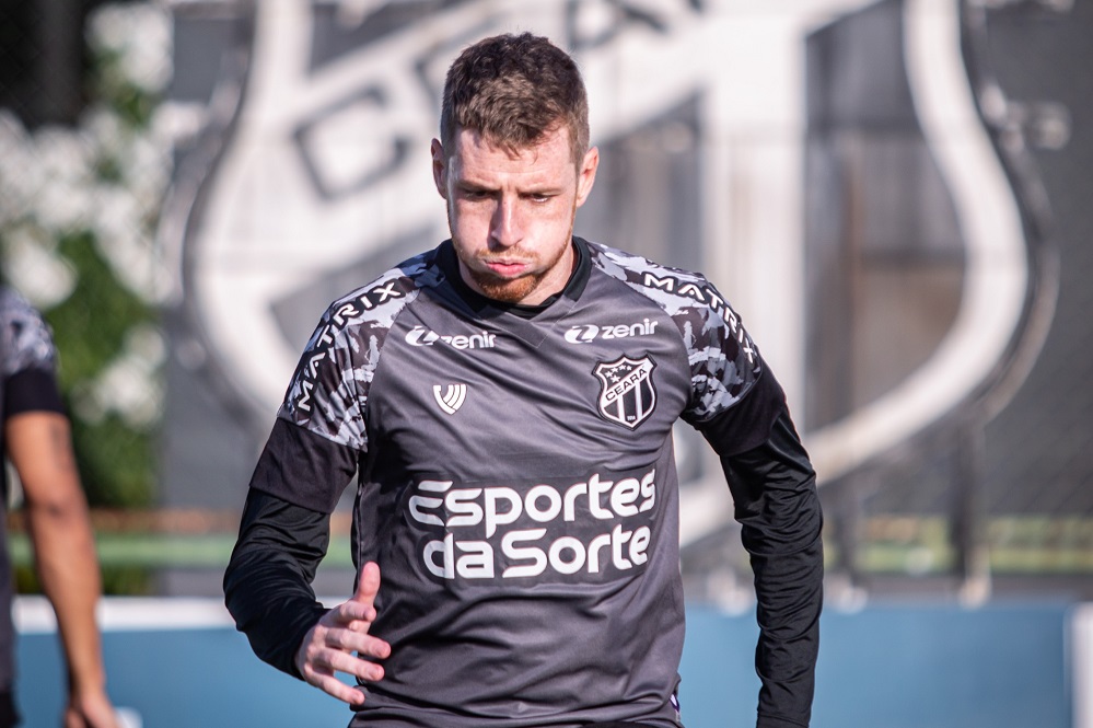 Vozão faz treino técnico para encarar o Guarani/SP