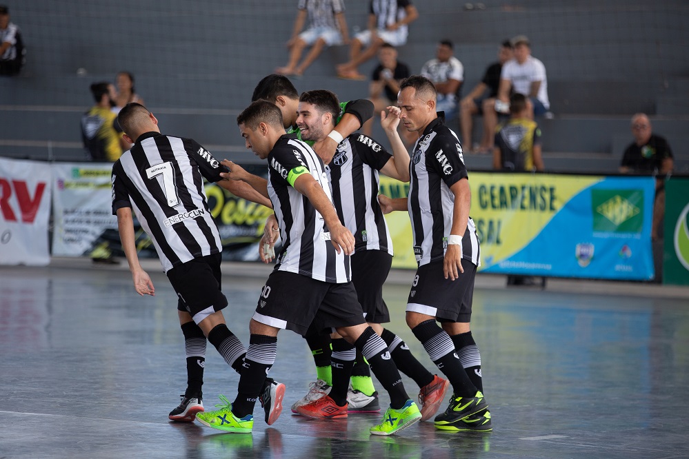 Futsal: Ceará supera o Pires Ferreira e é finalista do Campeonato Cearense