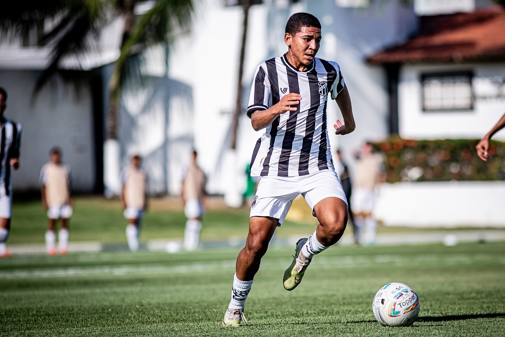 Corinthians goleia Ceará por 14 a 0 na estreia do Brasileiro